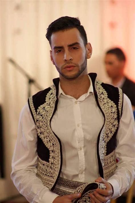 Algerian Traditional Clothes Algeria-Algérie | Algerian clothing, Traditional outfits, Clothes