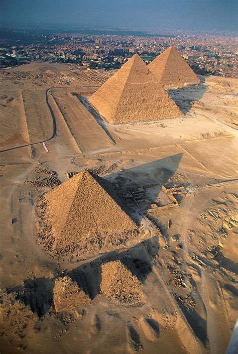 Pyramids Of Giza