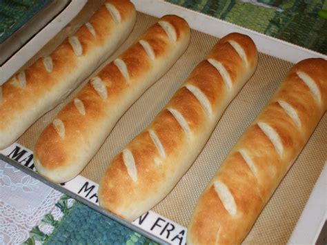 Free Images : food, baguette, cool image, ciabatta, hot dog, baked goods, bread roll, banh mi ...