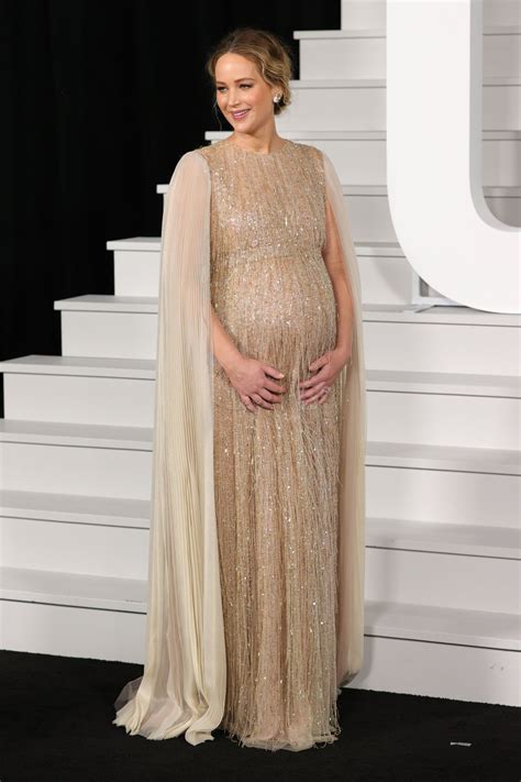 Pregnant JENNIFER LAWRENCE at Don’t Look Up Premiere in New York 12/05/2021 – HawtCelebs