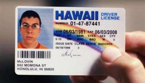 McLovin de la película 'Superbad' cumple 40 años y así lo celebraron ...