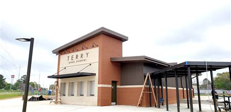 UPDATE: Terry High School - Ferguson & Associates Architecture