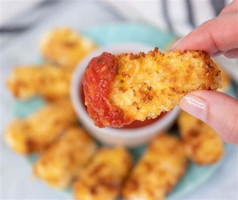 Air Fryer Applebee's Copycat Mozzarella Sticks - Fork To Spoon