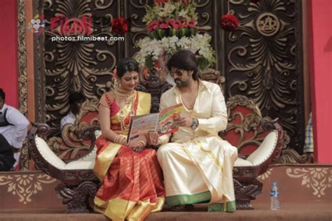 Yash & Radhika Pandit Public Wedding Reception Photos - FilmiBeat