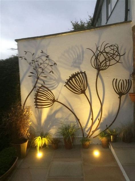 10 Most Popular And Mesmerizing Outdoor Wall Art Decorations For 2020 | Garden wall art, Garden ...