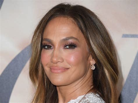 J Lo Without Makeup : Unfiltered Beauty Secrets
