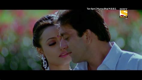 Namrata Shirodkar hottest duet song Meri Duniya Hai Tujhmein Kahin Vaastav