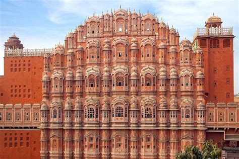 Palace of Wind (Hawa Mahal), Jaipur | Tickets & Tours - 2024