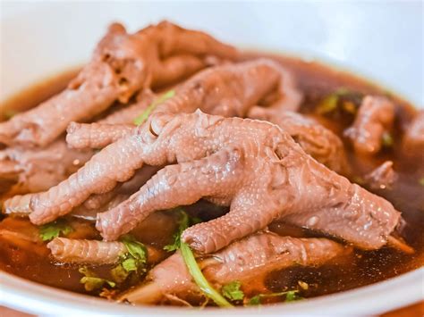 7 Classic Chicken Feet Dishes From All Over China