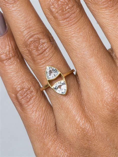 23 Best Toi et Moi Rings with Trendy-Meets-Timeless Style