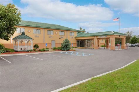 Days Inn by Wyndham Albany Airport in Colonie (NY) - Room Deals, Photos & Reviews