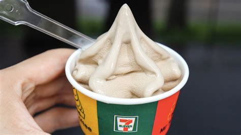 7-Eleven's Chendol Mr Softee Ice-Cream Is Back, But It's TINY! | Geek ...