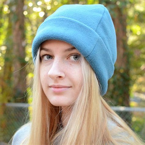 Easy Fleece Cuffed Beanie – Free Sewing Pattern | Winter hat sewing pattern, Hat patterns to sew ...