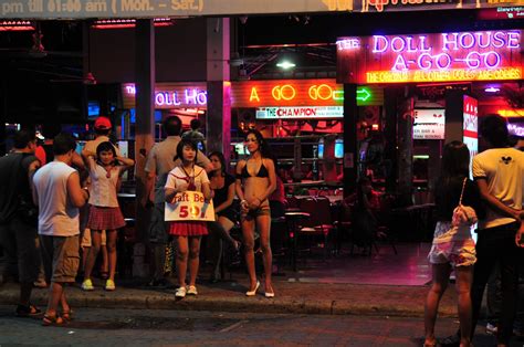 Travel and Event » Walking Street Pattaya The centre of Pattaya’s nightlife.