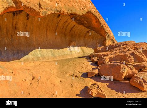 Wave shaped rock formation along Mala Walk at base of Ayers Rock in ...