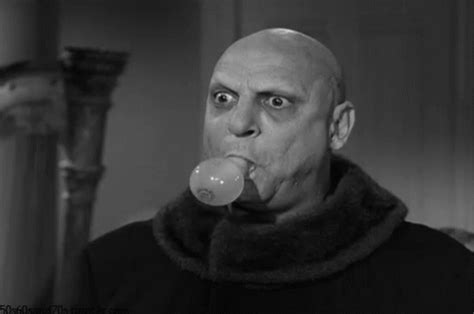 Uncle Fester Bulb GIF - UncleFester Bulb Light - Discover & Share GIFs