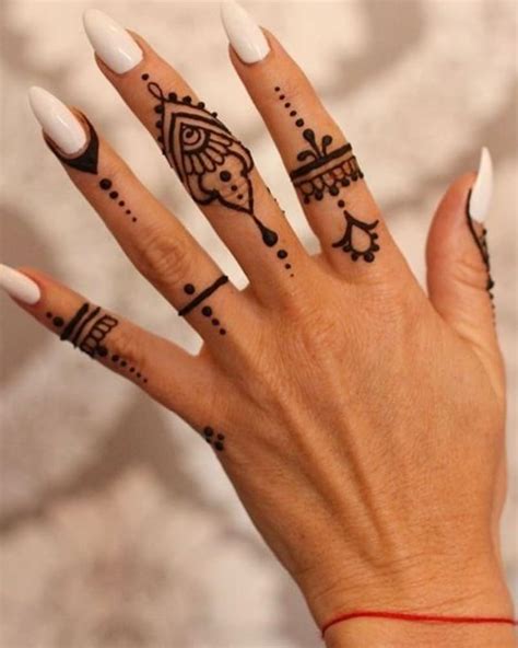 9 Unique Collections of Finger Mehndi Designs