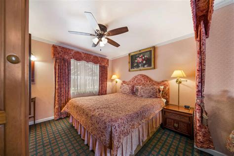 Carmel Inn and Suites - Hotel in Carmel-by-the-Sea, CA