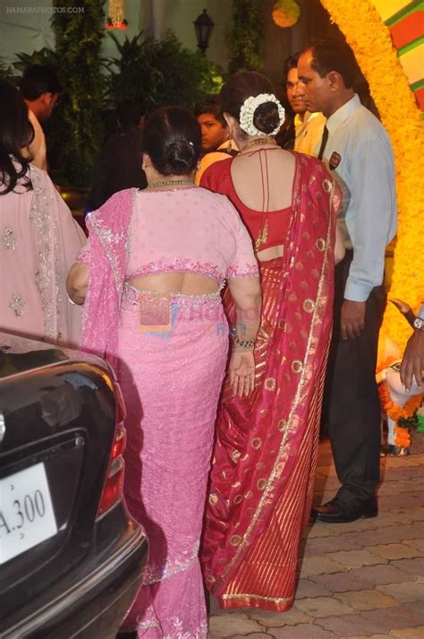 Nita Ambani at Esha Deol's wedding in Iskcon Temple on 29th June 2012 / Nita Ambani - Bollywood ...