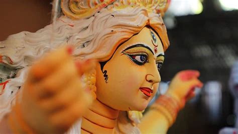 Eat, pray, love! 5 things to do while visiting Kolkata during Durga ...