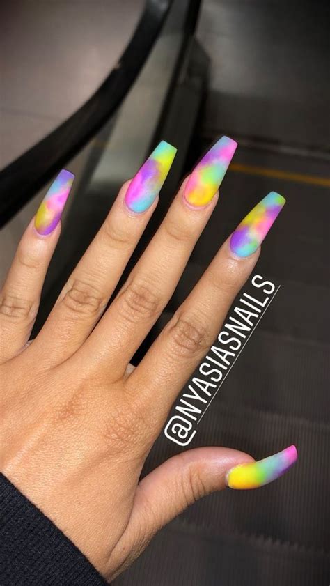 Neon Rainbow Acrylic Nails | workbmebakes