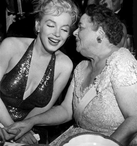 File:Elsa Maxwell Marilyn Monroe April in Paris Ball 1957.jpg ...