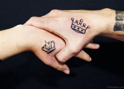 15 Simple King Crown Tattoo Designs For Men Background – Wallpaper