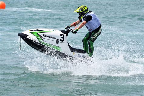 Activités nautiques sur la Côte de Jade - Que faire sur la Côte de Jade ...