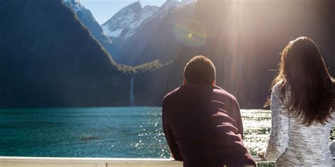 Milford Sound Coach & Cruise from Queenstown | Southern Discoveries | Everything New Zealand