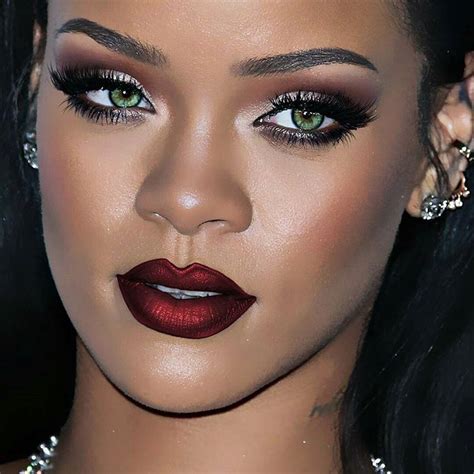 Obsessed with this makeup and lipstick!!!! | Rihanna makeup, Rihanna ...