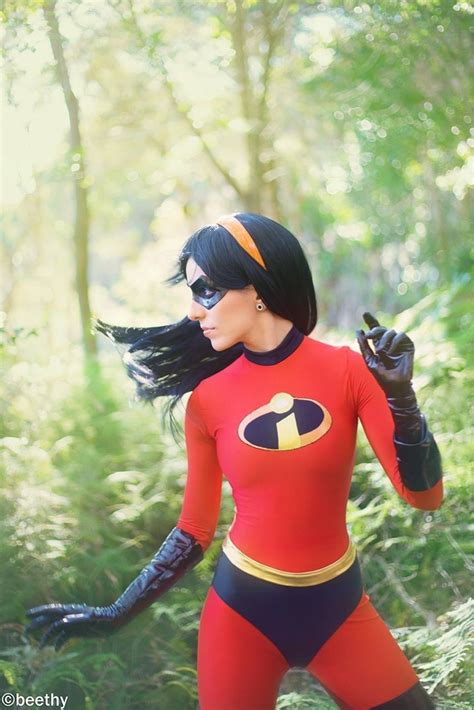 Violet Parr from The Incredibles. Archives - Cody Rapol