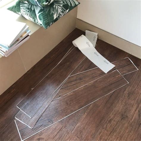 Self adhesive PVC Floor Planks Tiles Dark Brown 5 m² per pack | Self ...