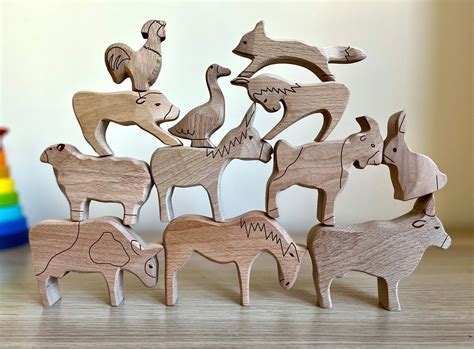 Hand Carved Wooden Forest Animals Set Of 17 | canoeracing.org.uk