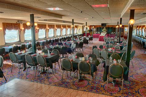 Inside the Paddlewheeler Creole Queen | Creole Queen