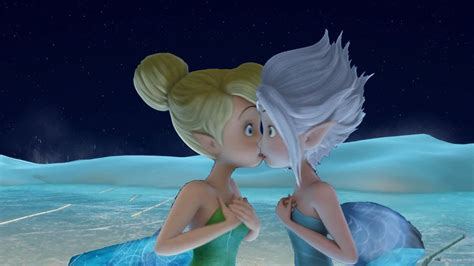 deviantart tinkerbell | tinkerbell y periwinkle beso 2 by tailsxamyporsiempre | Tinkerbell, Dark ...