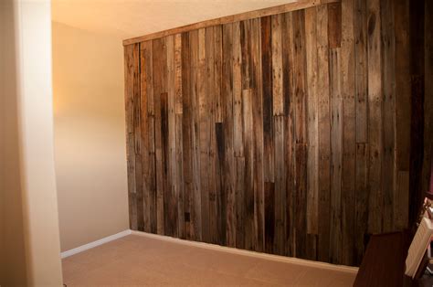 Vertical Wood Wall at Tonya Haynes blog