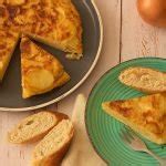 Spanish omelette or tortilla de patatas - Discover Spain Today