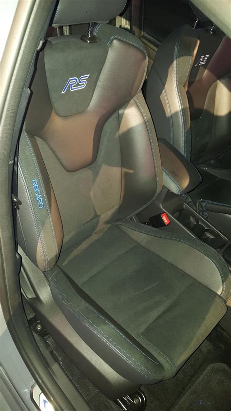 Focus RS interior photos - Page 2 - Ford Focus Forum, Ford Focus ST Forum, Ford Focus RS Forum