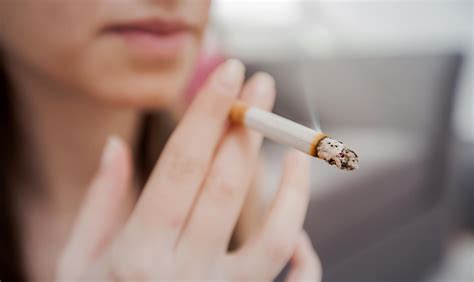 How Smoking Affects Dental Implants: Risks & Recovery