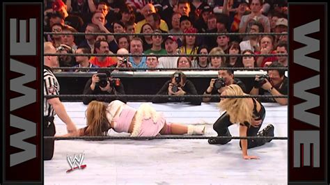 Trish Stratus vs. Mickie James - Women's Championship Match: WrestleMania 22 - YouTube