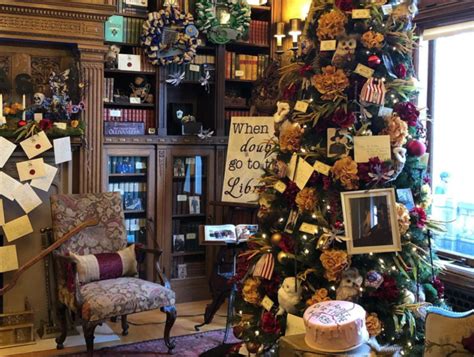 Pittock Mansion Features a Wonderful World of Books for the Holidays ...