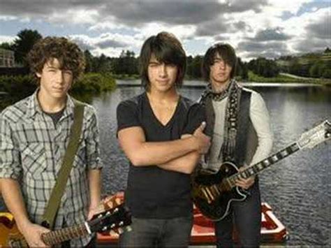 Jonas Brothers- Play My Music (Camp Rock) - YouTube