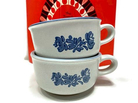 2 Pfaltzgraff Yorktowne Soup Mugs with Handles Vintage 16 | Etsy in 2021 | Soup mugs, Mugs ...
