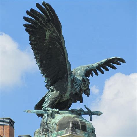 bronze big bird statue Archives | Animal Sculpture