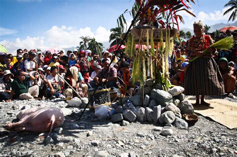 Tribes hold ritual to end curse of ‘Pablo’, vow to protect environment