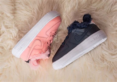 NIB Nike Air Force 1 Low Valentine's Day Bleached Coral (2019) (GS)- size 7Y blog.knak.jp