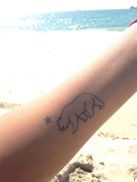 California bear ️ tattoo love ️ ️ forearm ️ ️ | California bear tattoos, California tattoo, Bear ...