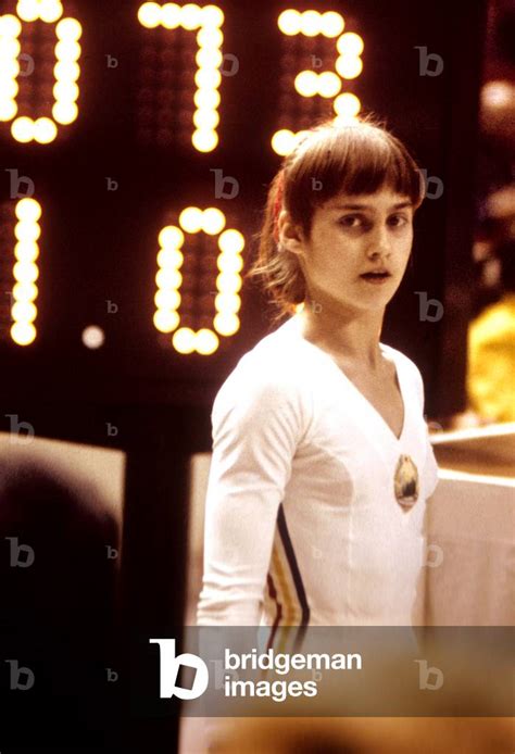 Montreal Olympics 1976 Nadia Comaneci Celebrates Her - vrogue.co