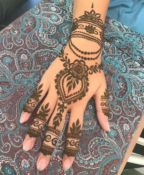 Mehendi Artists Near Me | Wallpaper Site