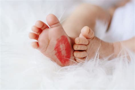 HD wallpaper: Baby Foot With Red Kiss Mark, baby feet, bed, child ...